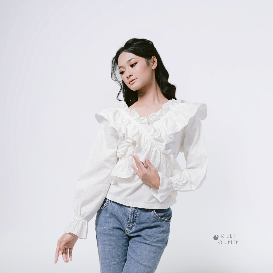 KUKI OUTFIT - Atasan Callista Ruffle Blossom Blouse Katun Lengan Panjang Casual